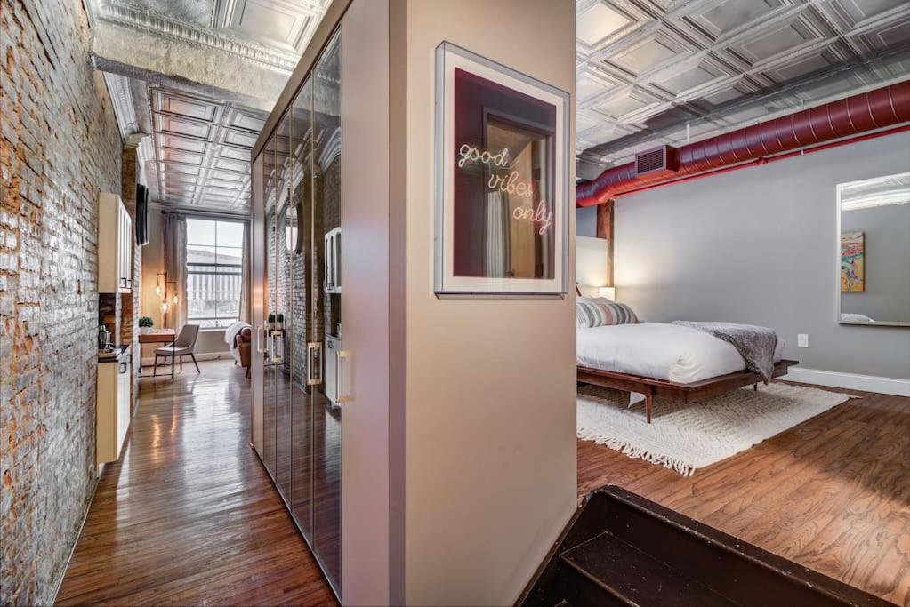 Good Vibes Loft - Dt Cle Walk To All The Stadiums Cleveland Exterior photo